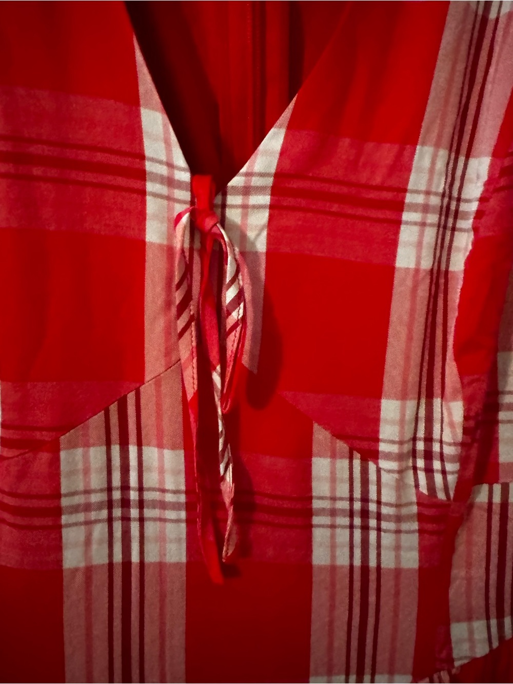 Torrid retro chic Red Plaid V-Neck Women’s Dress with petticoat size 22 NWOT - Picture 4 of 7